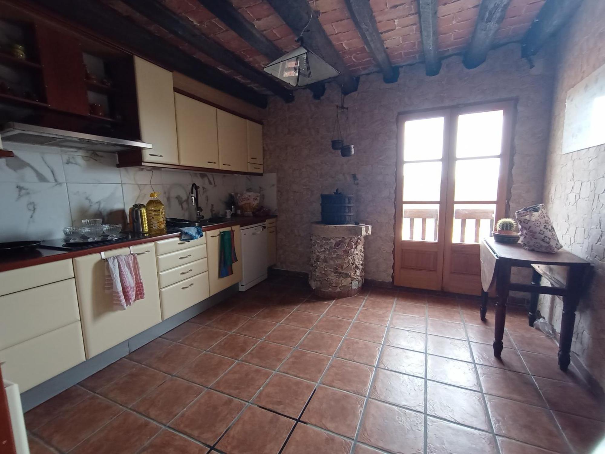 Tranquil And Spacious Townhouse In Historical And Picturesque Cervera Del Maestre Extérieur photo
